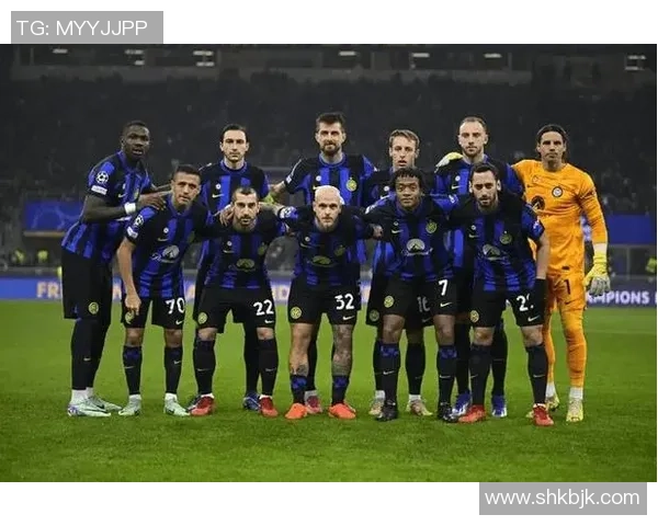 西甲赛场惊现冷门国米与曼联激战成和引发全场沸腾